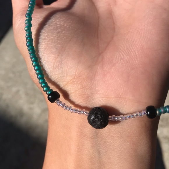 Cool Lava Necklace 🌋 - Picture 2 of 3